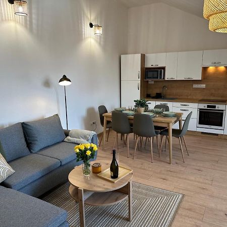 Green Apartment - City Centre - Main Square Liptovský Mikuláš Екстериор снимка