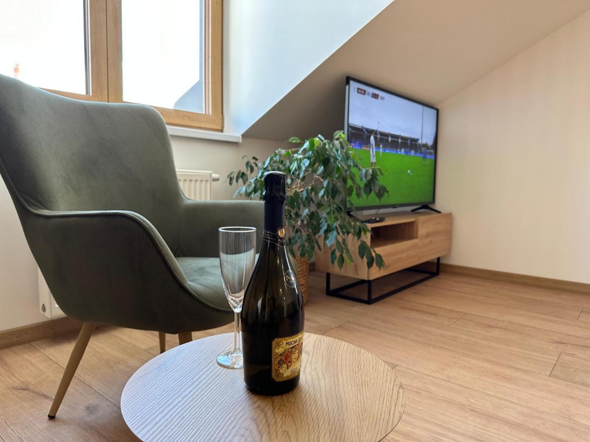Green Apartment - City Centre - Main Square Liptovský Mikuláš Екстериор снимка