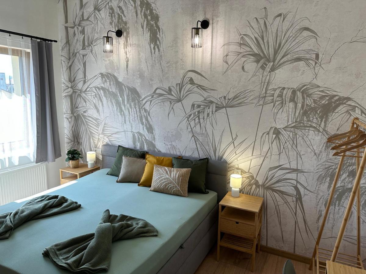 Green Apartment - City Centre - Main Square Liptovský Mikuláš Екстериор снимка