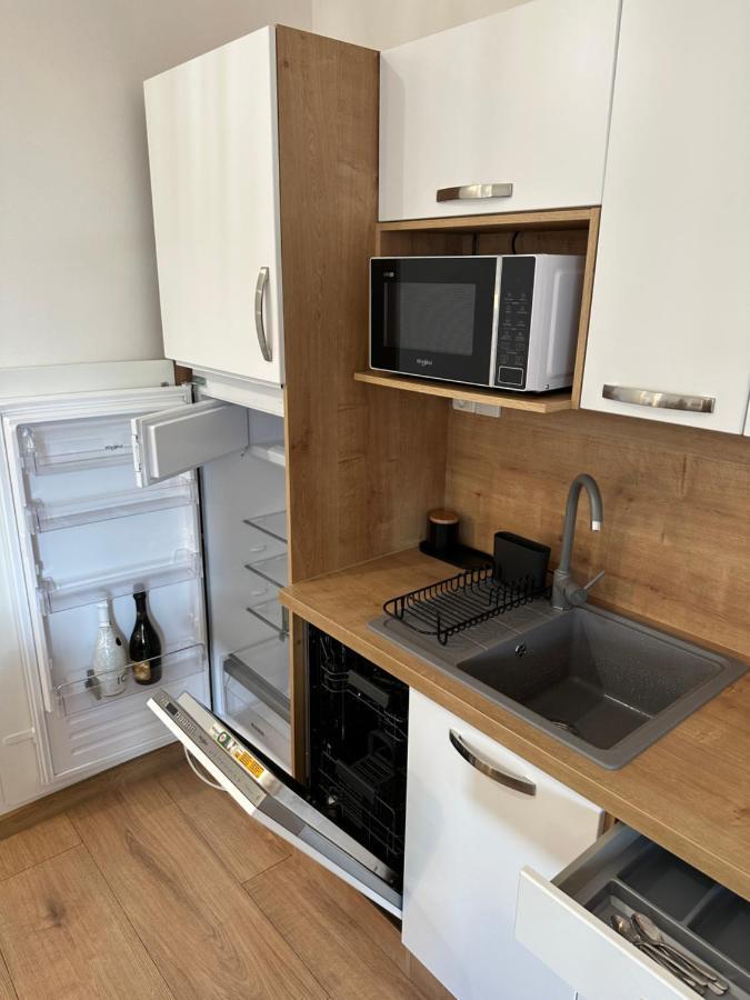 Green Apartment - City Centre - Main Square Liptovský Mikuláš Екстериор снимка
